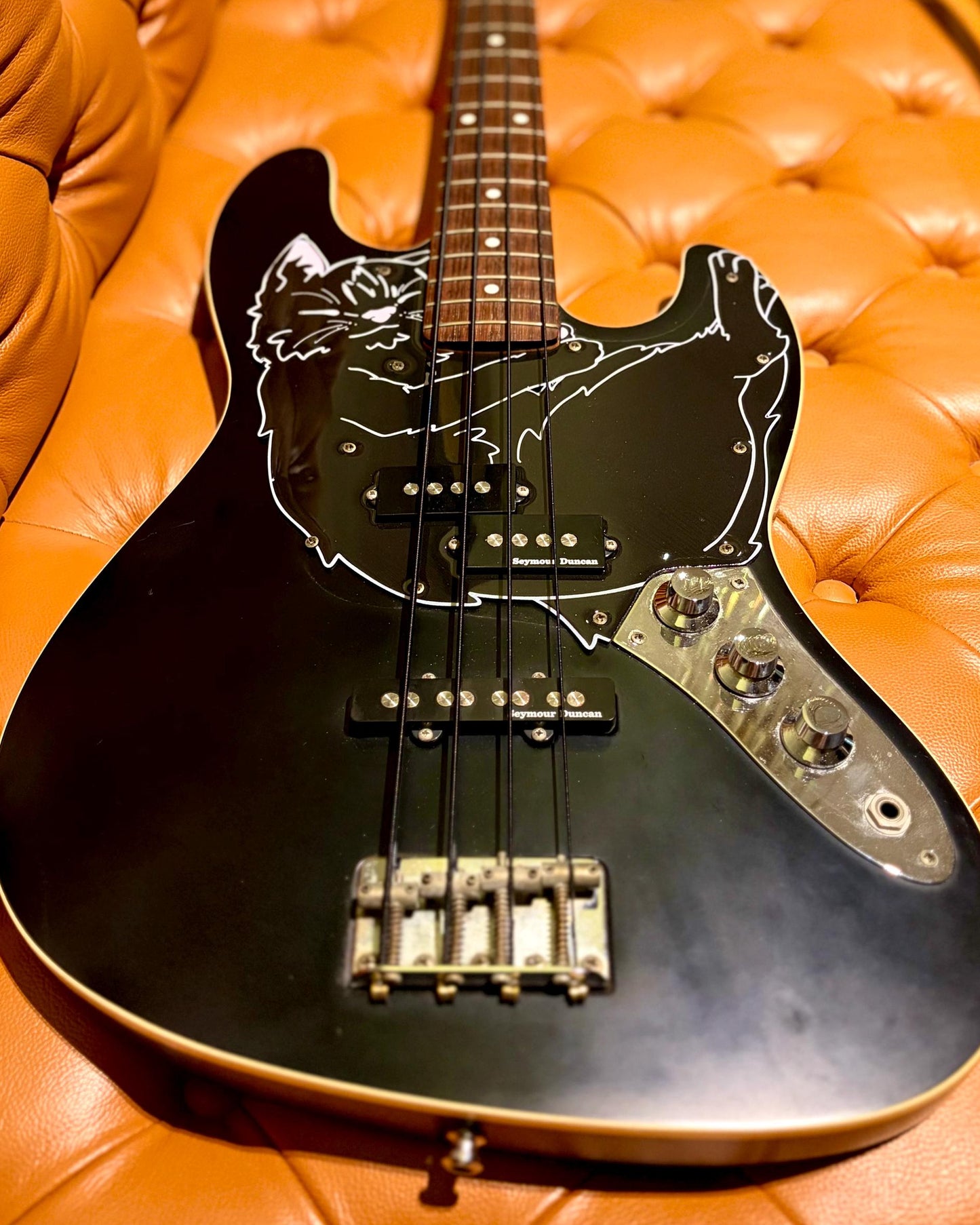 Fender Aerodyne PJ Bass Cat Pickguard