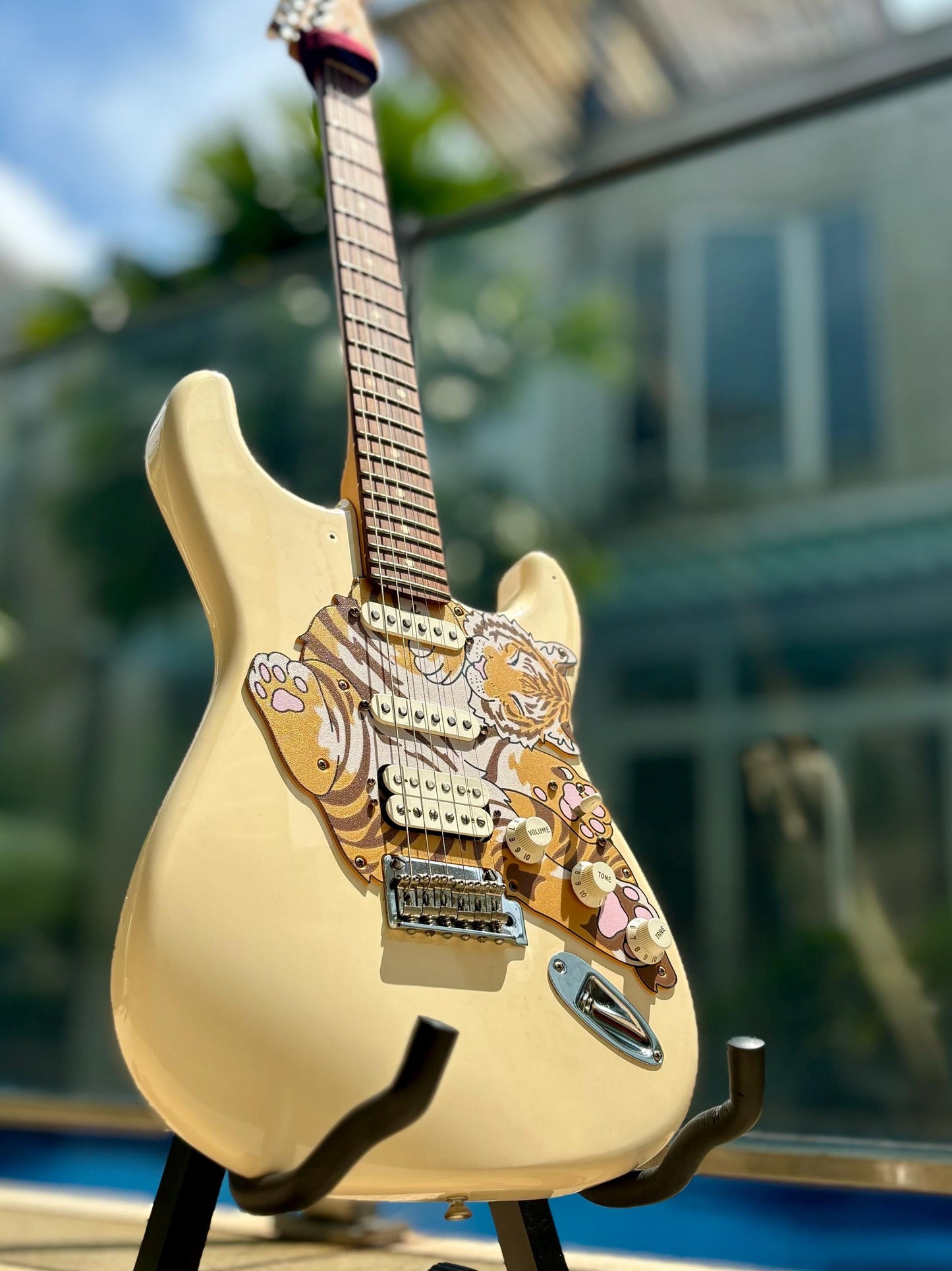 Stratocaster Tiger Pickguard