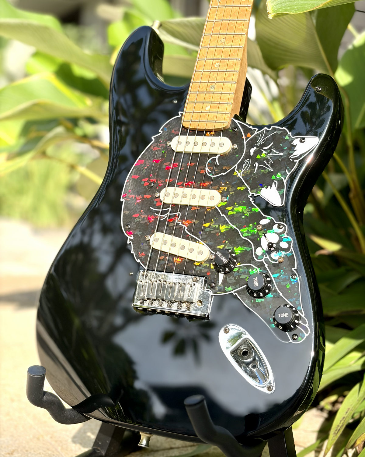 Glimmering Stratocaster