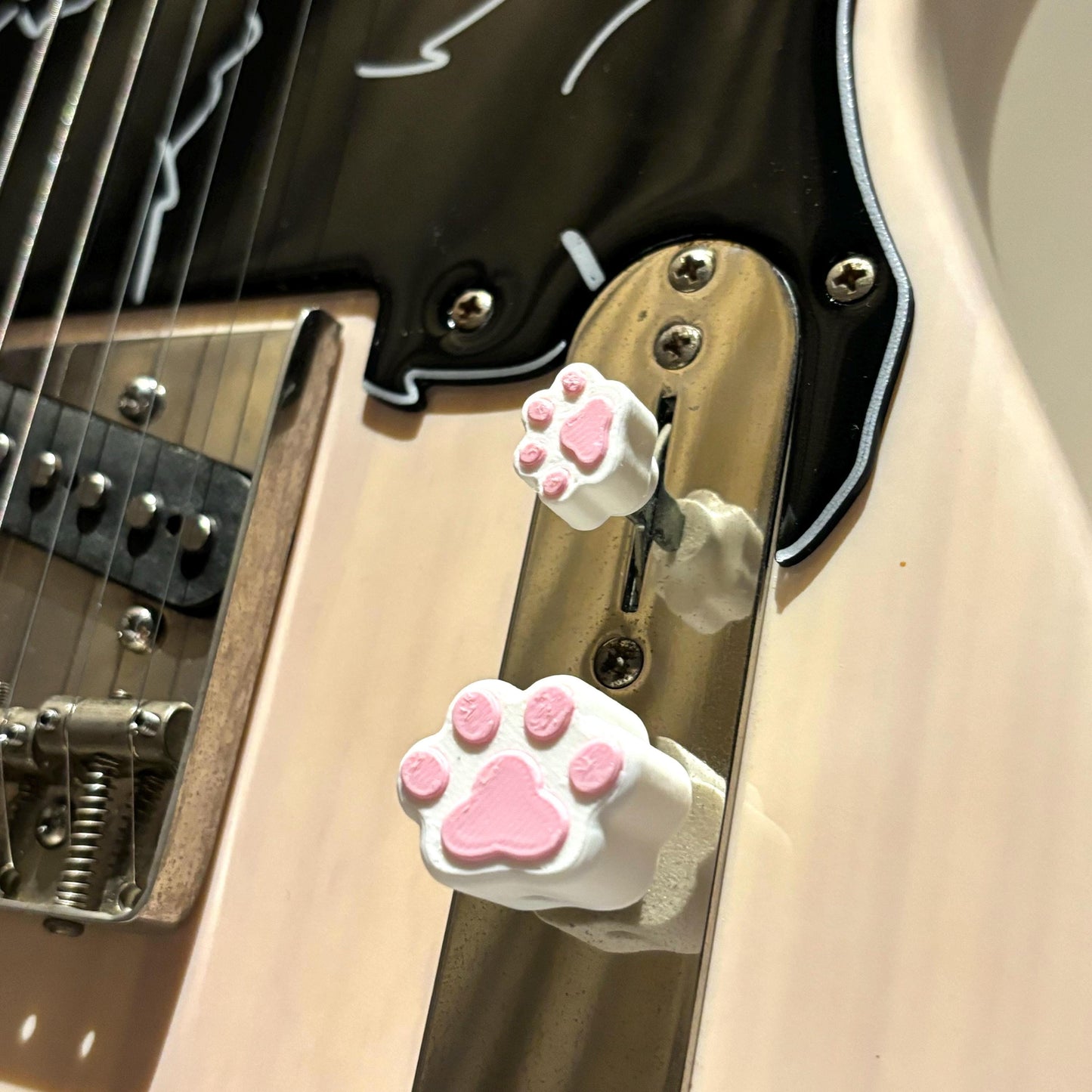 Cat Paw Guitar Knobs & Switch Covers