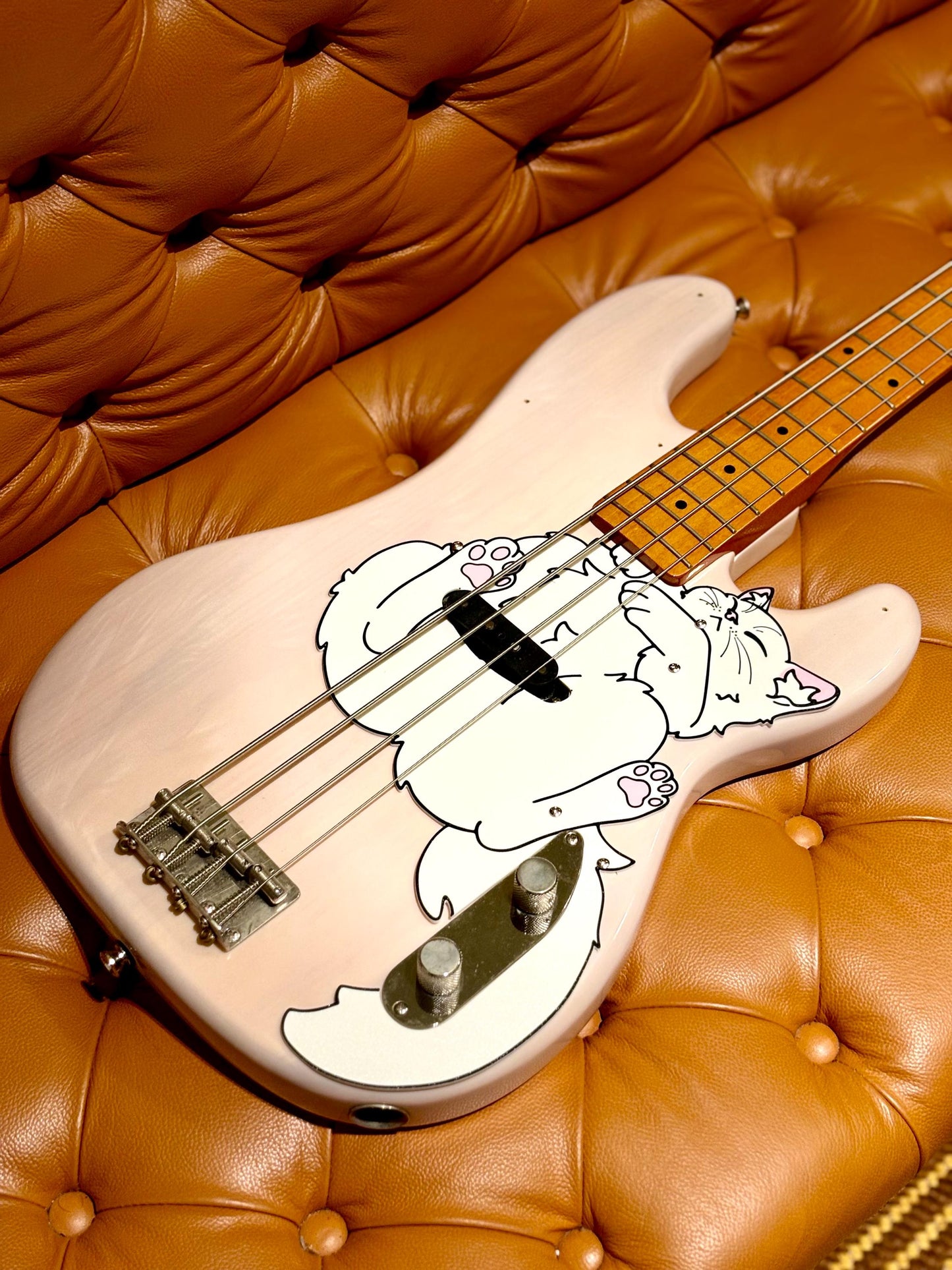 50's Precision P Bass Cat Pickguard | Purr-cision Bass
