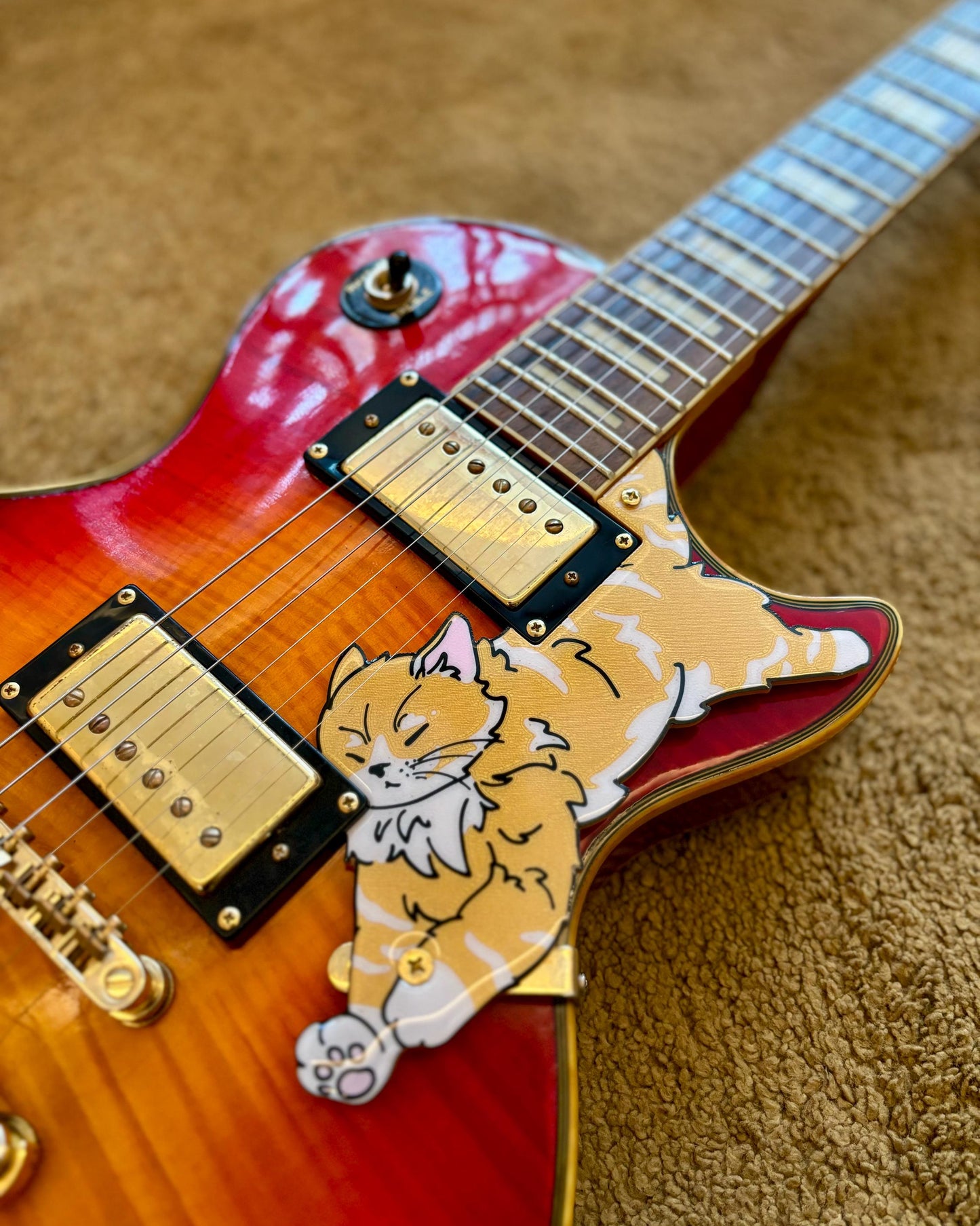 Les Paul Cat Pickguard | Les Paw