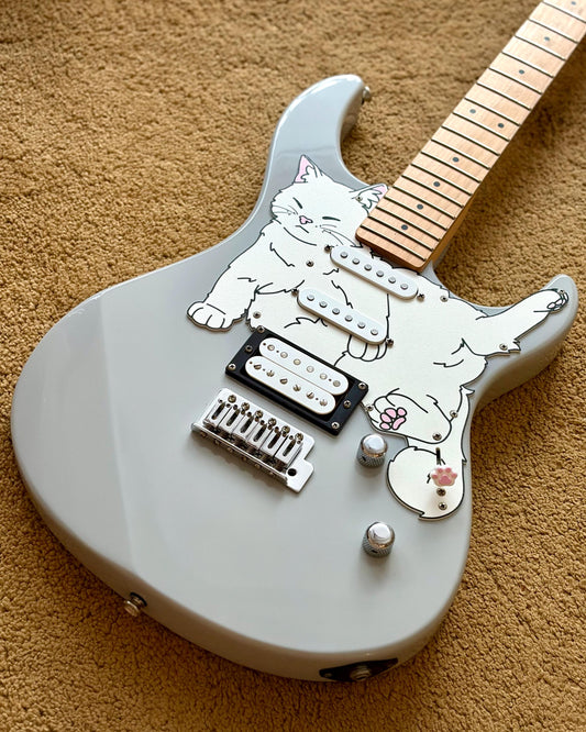 Cat guitar pickguard for Yamaha Pacifica 112V | Yamaha Stratocaster / Superstrat | "Stratocatster" | Fun guitar gift