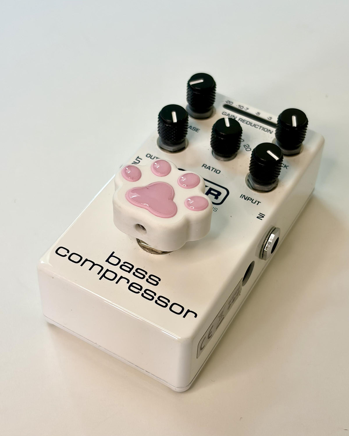 Cat Paw Pedal Toppers | 3D Printed Pink Kitty Paw for Guitar Pedals