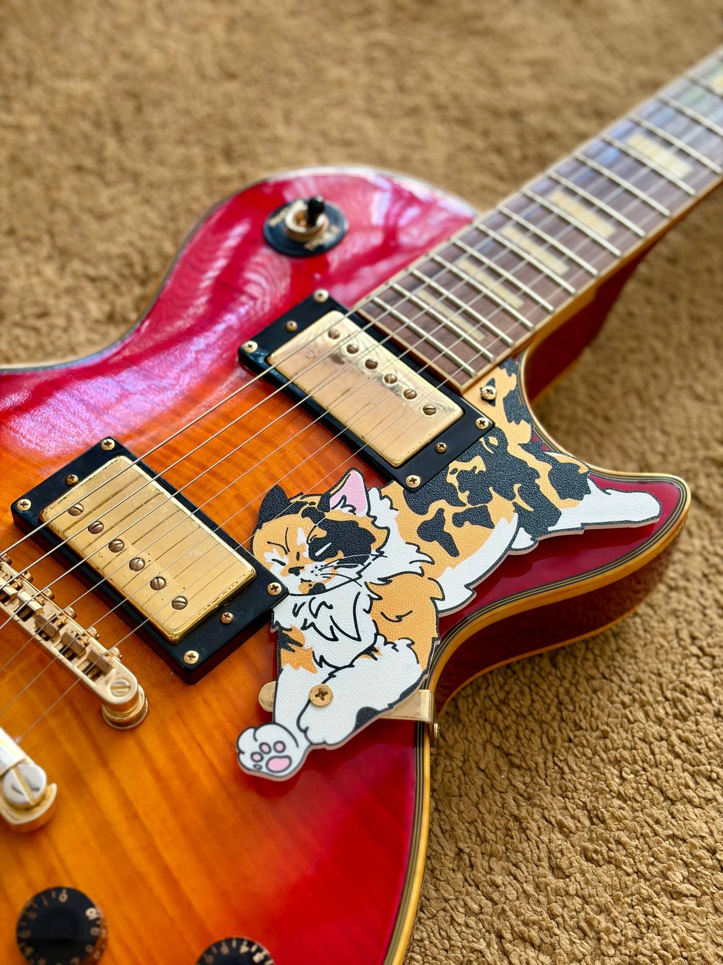 Les Paul Cat Pickguard | Les Paw
